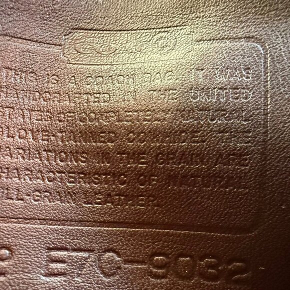 Vintage Coach Laurie Flap in Mahogany - Picture 10 of 10